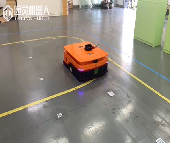 二維碼導(dǎo)航背負(fù)式AGV