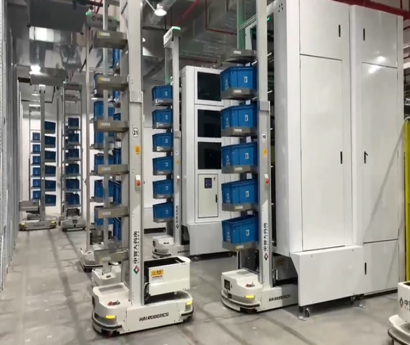 料箱移栽式AGV應(yīng)用